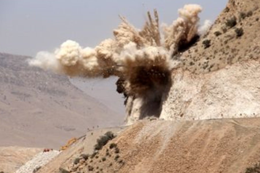 تصویر انفجار در معدن فلورین دامغان + جزییات