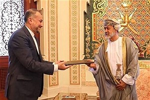 تحویل پیام مکتوب رئیسی به سلطان عمان