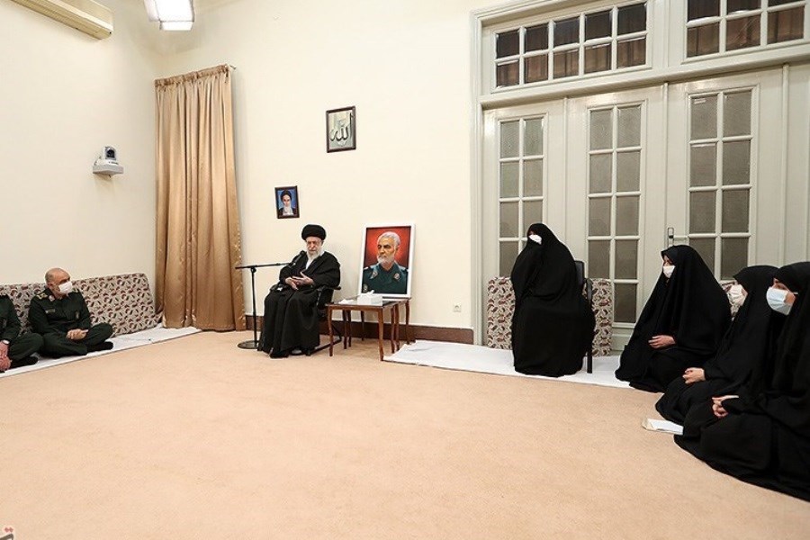 تصویر مشروح بیانات رهبر انقلاب در دیدار با خانواده شهید سلیمانی