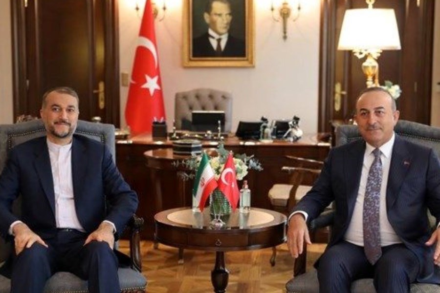 تصویر دیدار و گفتگوی وزرای خارجه ایران و ترکیه