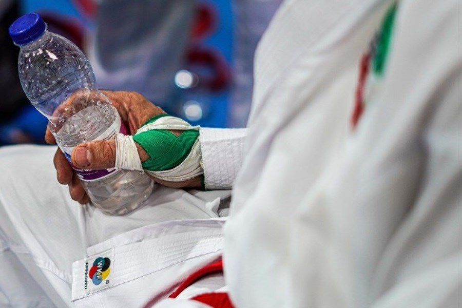 تصویر آیا بازیکن تیم ملی کاراته پناهنده شد؟