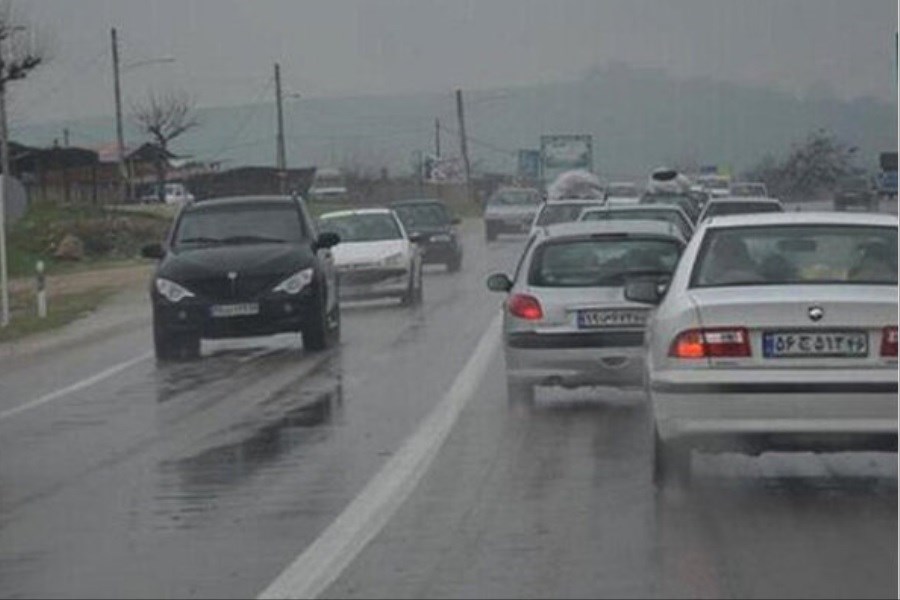 لغزندگی در جاده‌های خوزستان به دلیل بارش باران و برف