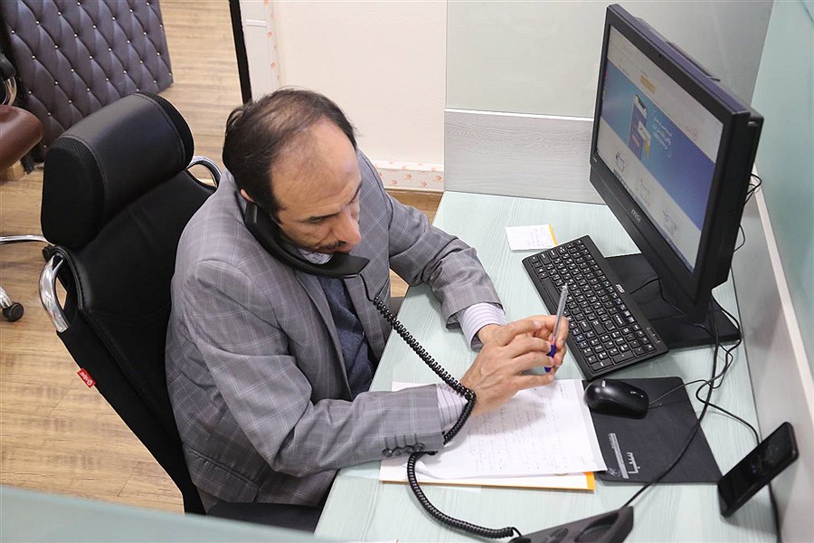 تصویر پاسخگویی به 600 تماس مشتریان بانک ملی ایران
