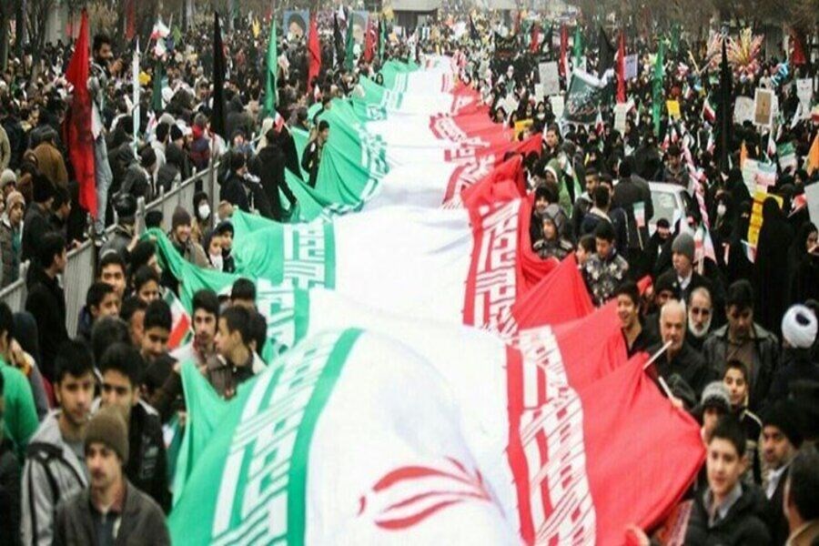 تصویر آغاز راهپیمایی در سراسر ایران ؛ مسیرهای ۱۲ گانه راهپیمایی