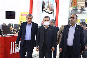 بیمه ایران از تأمین پوشش ریسک  تولیدات داخل در صنعت پتروشیمی حمایت می کند