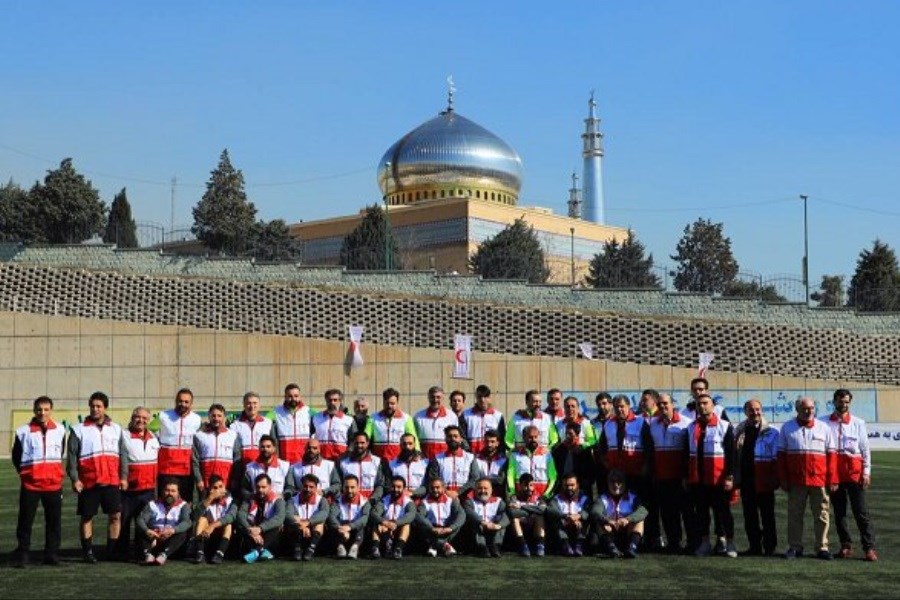برگزاری مسابقه فوتبال میان ستارگان هنر و ورزش به نفع زلزله‌زدگان خوی