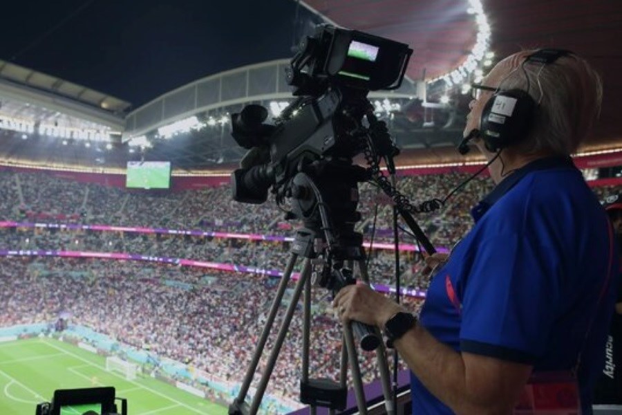 تصویر پخش زنده ۲ فوتبال از لیگ قهرمانان اروپا