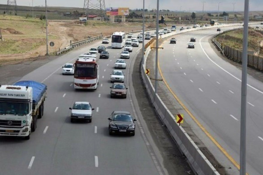 تصویب کاهش ۱۰کیلومتری سرعت مجاز در آزادراه‌ها