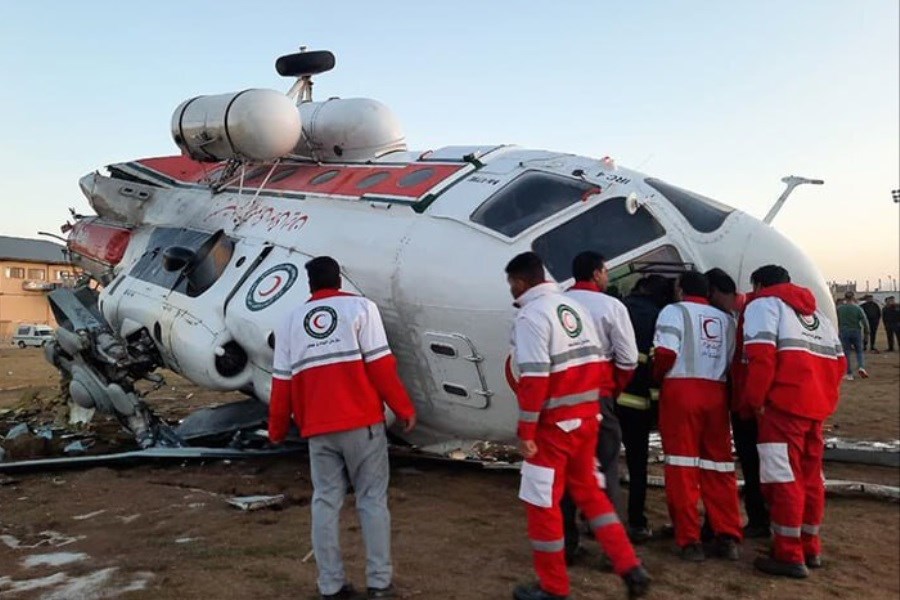 تصویر خلبان، عامل سقوط بالگرد حامل وزیر ورزش