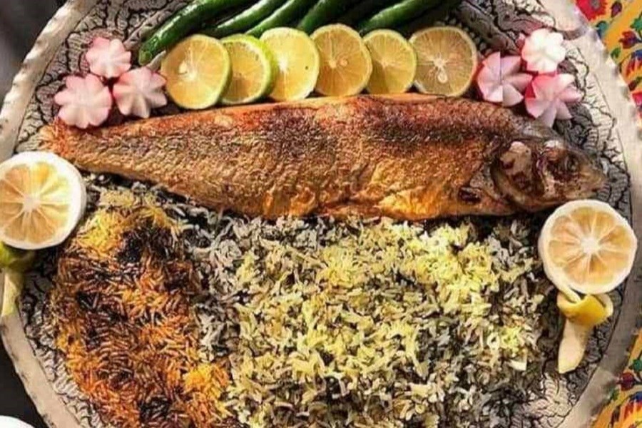 تصویر طرز تهیه سبزی پلو ماهی برای شب عید نوروز&#47;  سال 1402 را با سبزی پلو ماهی آغاز کن
