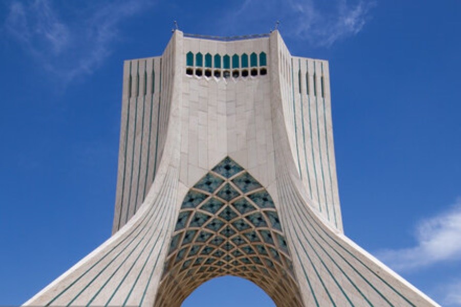 تصویر بازدید رایگان خبرنگاران از برج آزادی به مناسبت روز خبرنگار