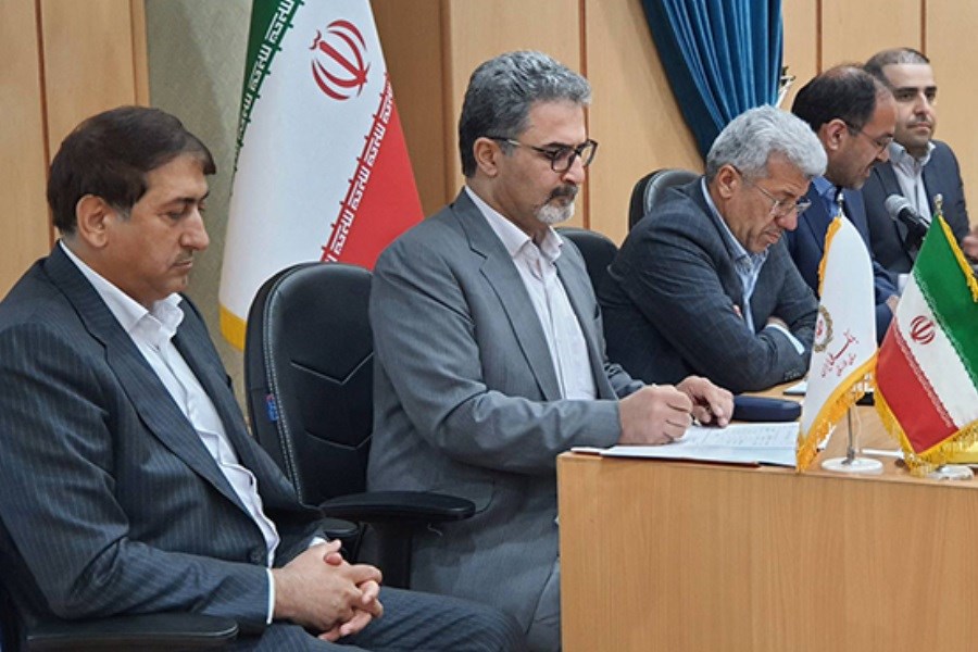 تصویر جزئیات سفر مدیران بانک ملی ایران به استان خوزستان