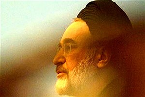 حمله تند کیهان به سیدمحمد خاتمی&#47; روی هرچه دیکتاتور را سفید کردی!