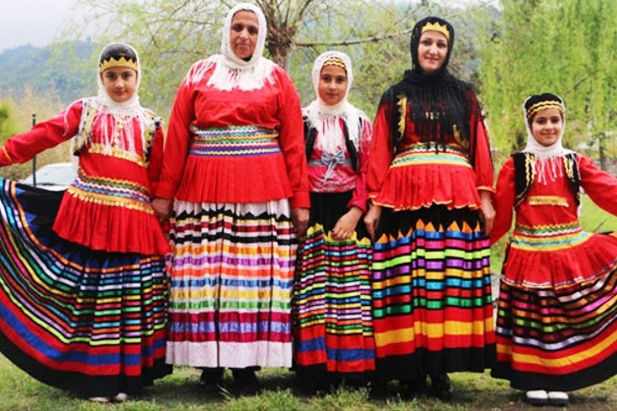 نگاهی به پوشاک سنتی زنان بوشهر