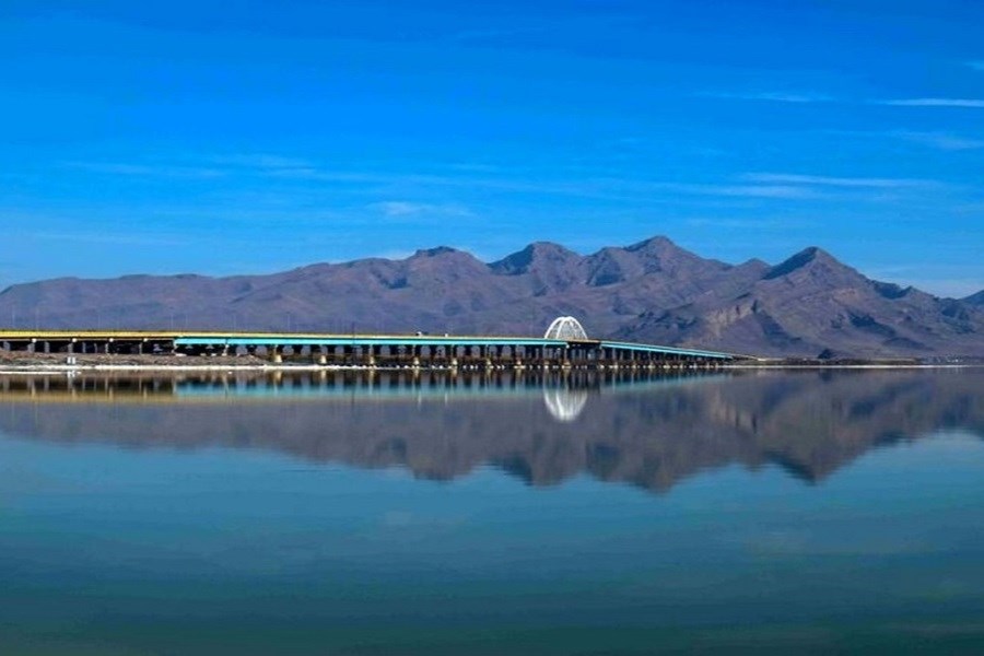سلاجقه: دریاچه ارومیه وضعیت مناسبی دارد