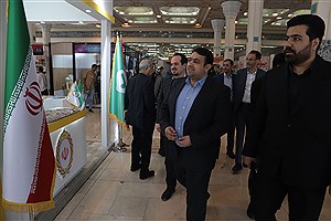 بازدید سرپرست بانک ملی ایران از سی و چهارمین نمایشگاه کتاب تهران