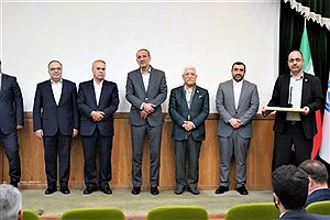 بیمه ایران رتبه نخست جشنواره روابط عمومی های برتر صنعت بیمه را کسب کرد