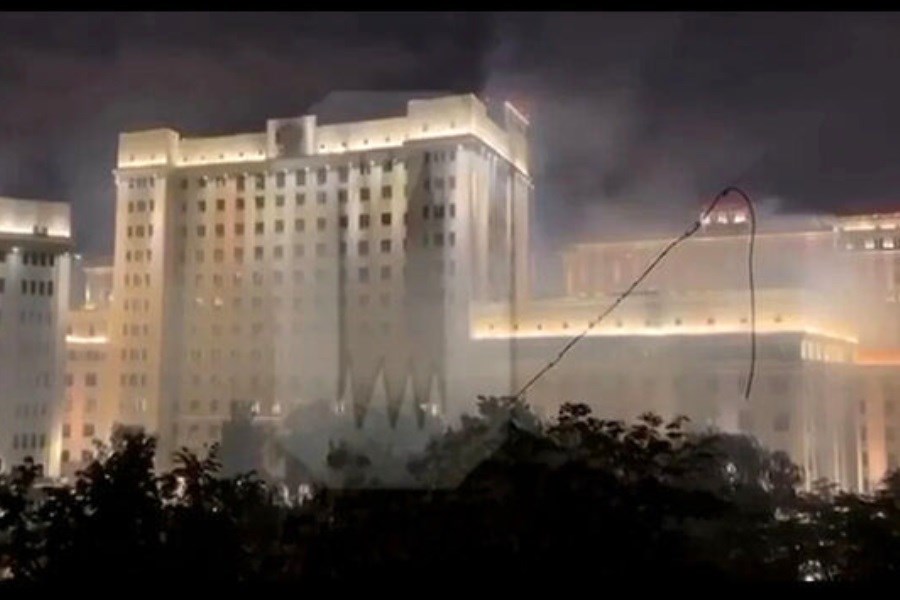 تصویر ساختمان وزارت دفاع روسیه آتش گرفت؟