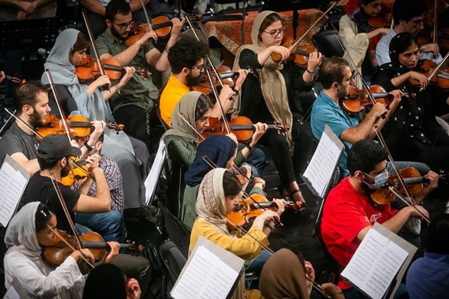 تصویر ارکستر ملی ایران کی روی صحنه می‌رود؟