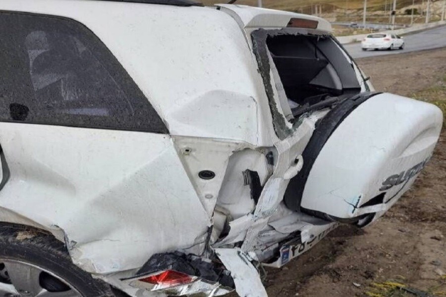 واژگونی خودرو  رئیس کل گمرک ایران در آزادراه بروجرد ـ اراک