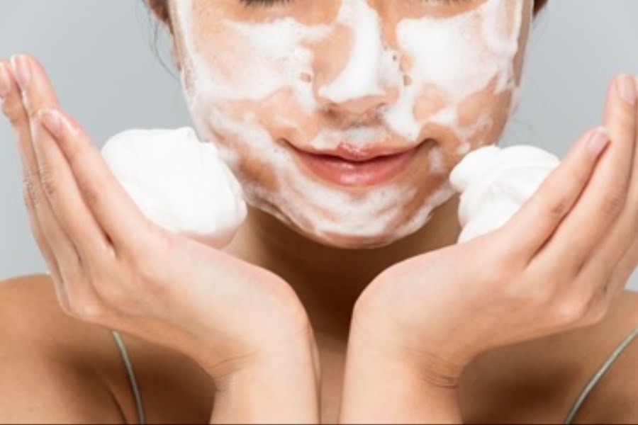 پاکسازی پوست چیست؟