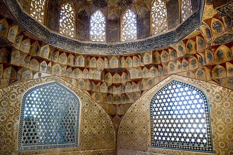تصویر راه اندازی اولین موزه بافته‌های تاریخی کویر ایران