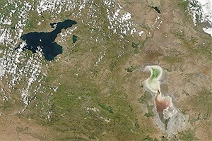 تصویر ماهواره ای ناسا از وضعیت دریاچه وان و ارومیه!