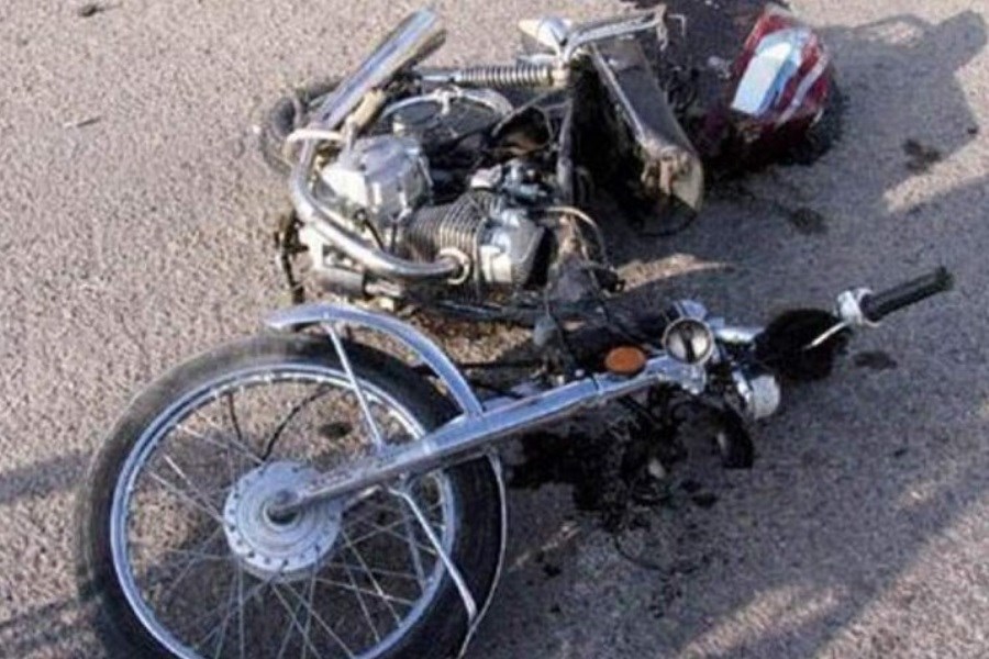 تصویر تصادف موتورسیکلت با پژو در بزرگراه امام علی(ره)&#47; 1 نفر فوتی
