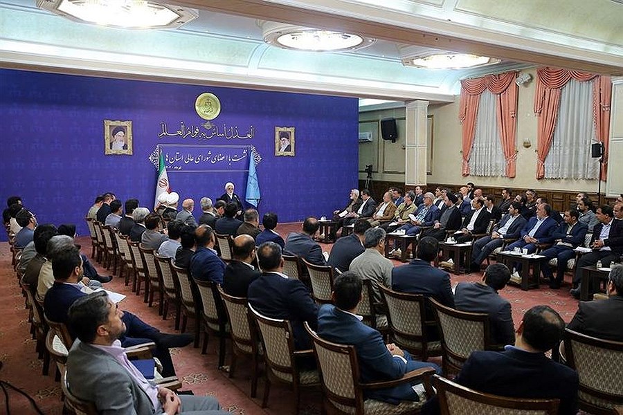 اژه ای خطاب به اعضای شورای عالی استان‌ها: مسئولان را به صف کنید
