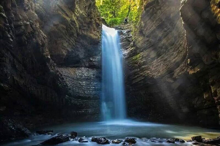 زیباترین آبشار ایران؛ آبشار ویسادار کجا قرار دارد؟ + فیلم