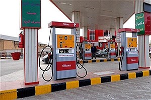 ایران 100 دلار بالاتر از نرخ جهانی بنزین وارد می‌کند!