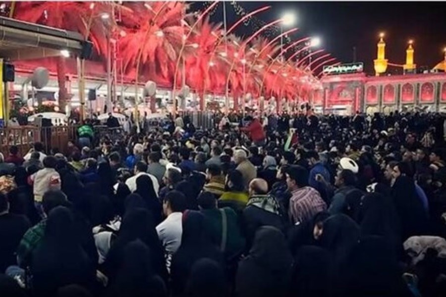 تصویر ایرانیان امشب در کربلا روضه اسارت آل‌الله(ع) را می‌خوانند