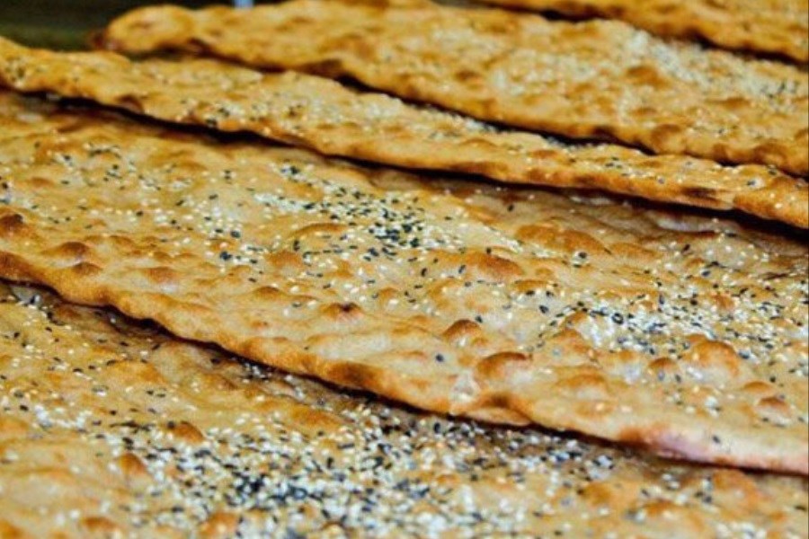 تصویر ممنوعیت استفاده از هرگونه کنجد و سایر ادویه جات در نانوایی های قزوین