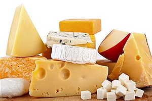 زیاده روی در مصرف پنیرها 4 عارضه دارد!