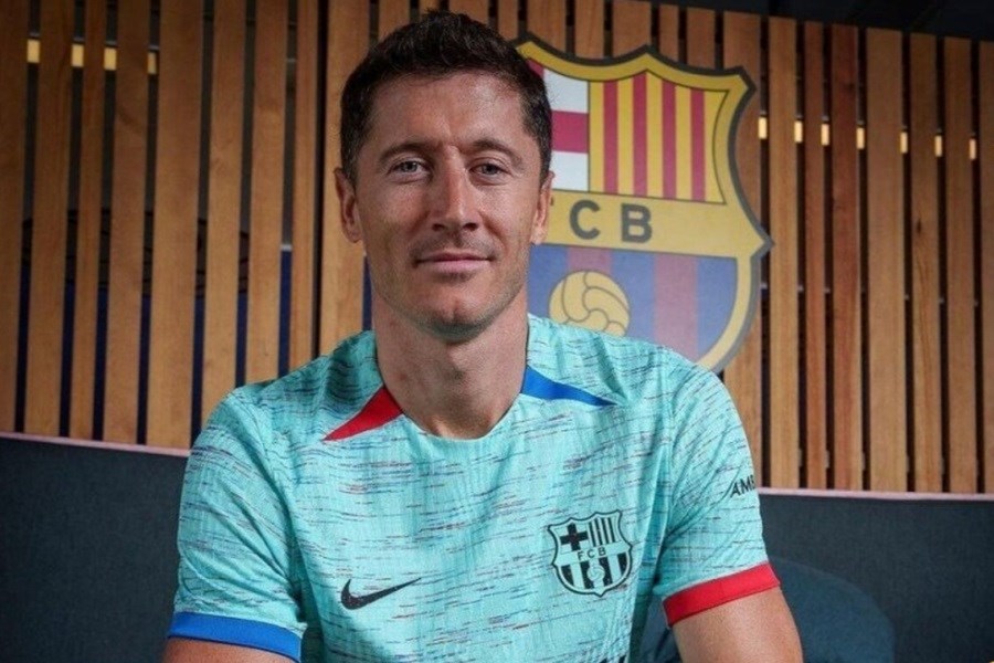 پیراهن سوم تیم بارسلونا رونمایی شد&#47; تصویر