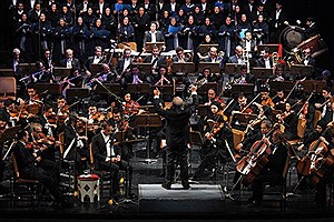 بازگشت اخراجی‌ها و اجرای ارکستر سمفونیک به مناسبت اربعین حسینی