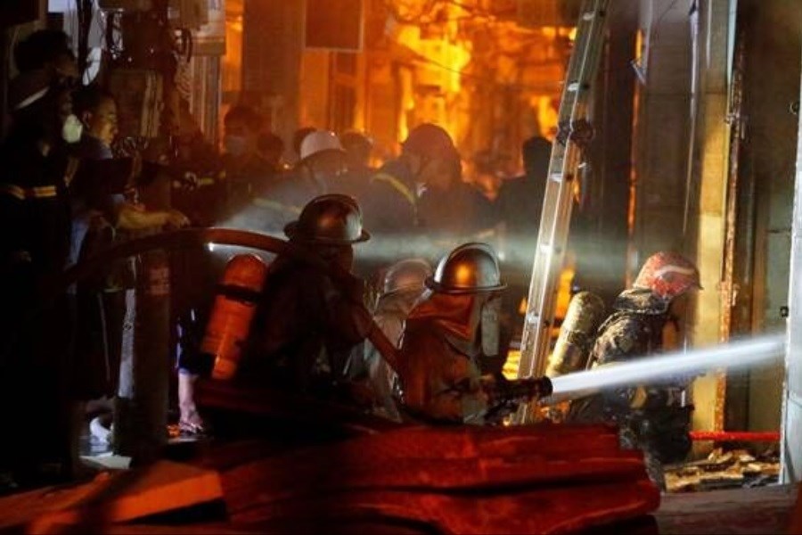 تصویر آتش سوزی مرگبار در ویتنام