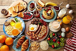 ۵ خوراکی که نباید صبح‌ ها بخورید