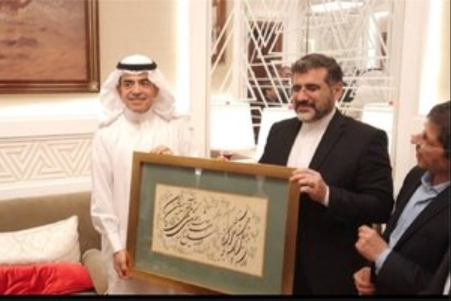 تصویر وزیر فرهنگ و ارشاد اسلامی با مدیرکل آیسسکو دیدار کرد