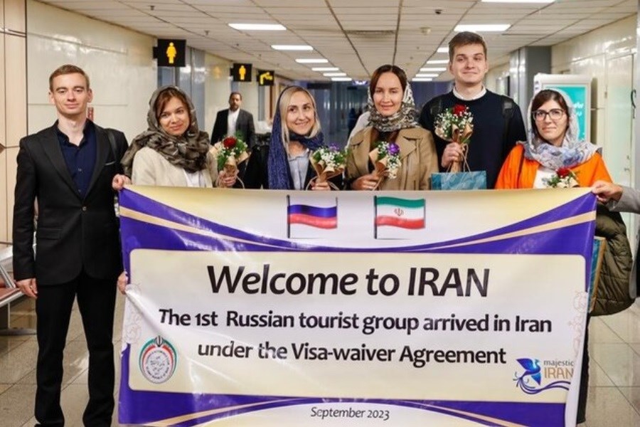 تصویر سفرهای بدون ویزای گردشگران روس به ایران آغاز شد