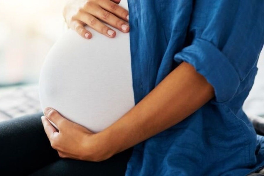 تصویر مصرف نوشابه رژیمی در دوران بارداری خطرناک است