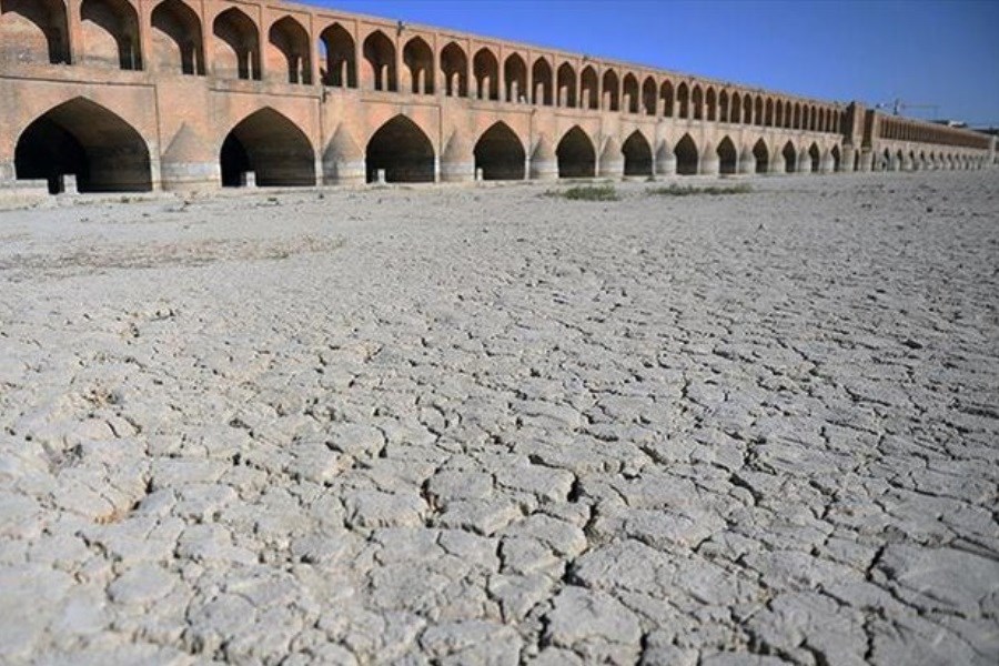 تصویر ماندگاری پل‌های تاریخی اصفهان در گرو حیات زاینده‌رود است