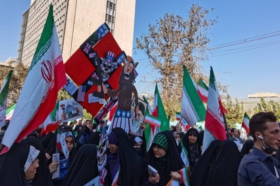 تصویر اعلام محدودیت‌ها و ممنوعیت‌های ترافیکی راهپیمایی ۱۳ آبان در تهران