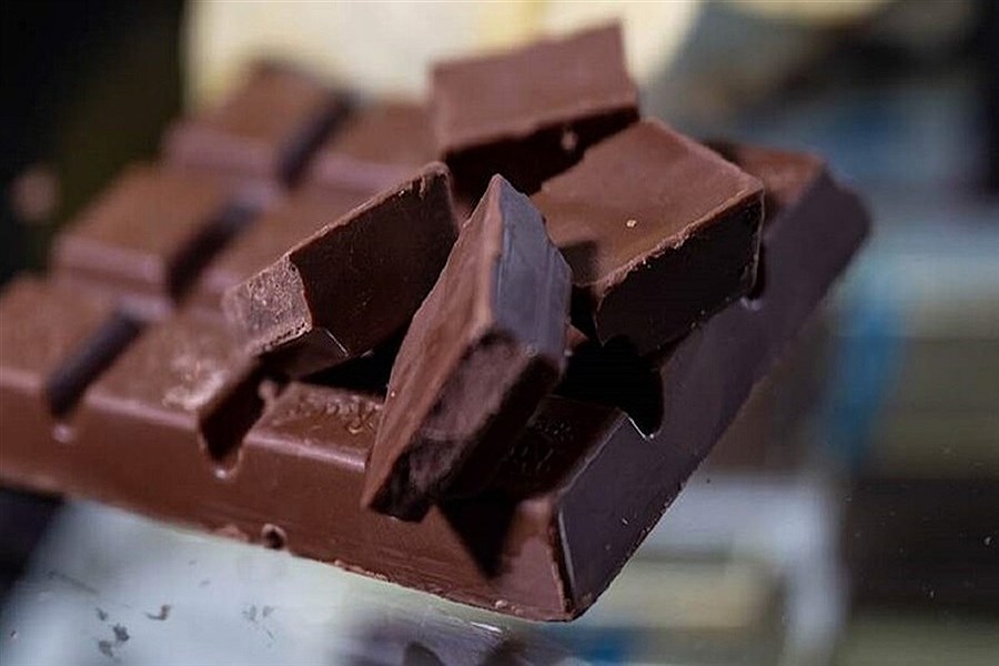 تصویر مصرف چه مقدار شکلات در روز مجاز است؟