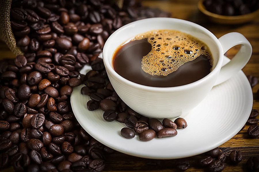 تصویر کافئین قهوه بیشتر است یا چای؟&#47;کدام یک سالم‌تر است؟