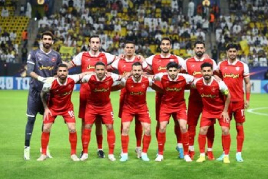 تصویر اقدام ارزشمند پرسپولیسی ها پس از پایان بازی با النصر