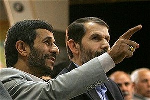 شکرآب شدن روابط احمدی‌نژاد و محصولی نمایش بود؟