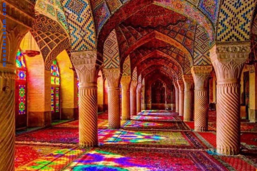تصویر بررسی آخرین وضعیت مرمت مسجد وکیل شیراز