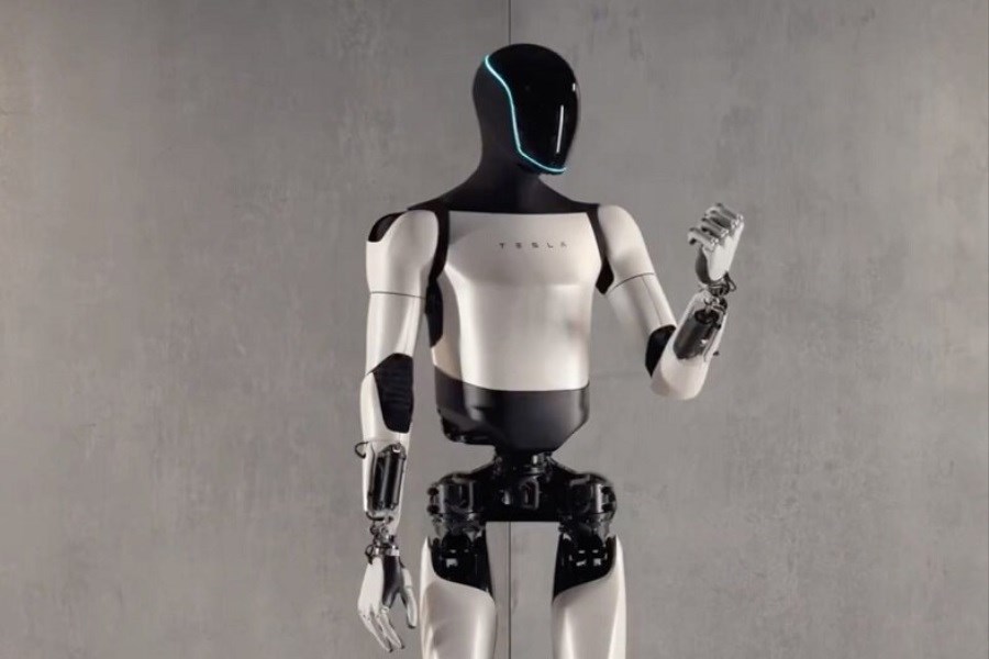 تصویر رونمایی تسلا از نسل دوم روبات‌ انسان‌نما&#47; ویژگی‌های اپتیموس چیست؟