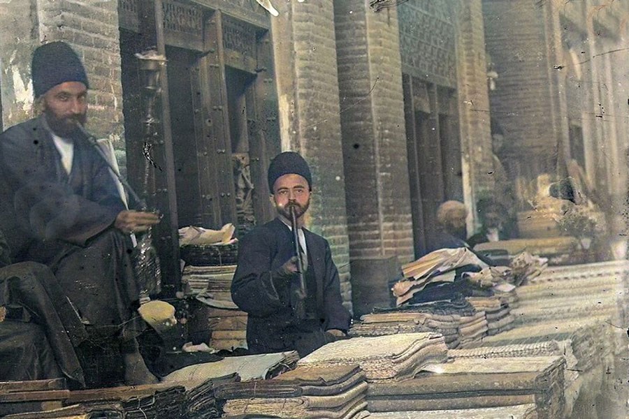 از درویش‌های دوره‌گرد و ژولیده تا بازاری‌ها و کارمندان نخستین بانک ایران+ تصاویر